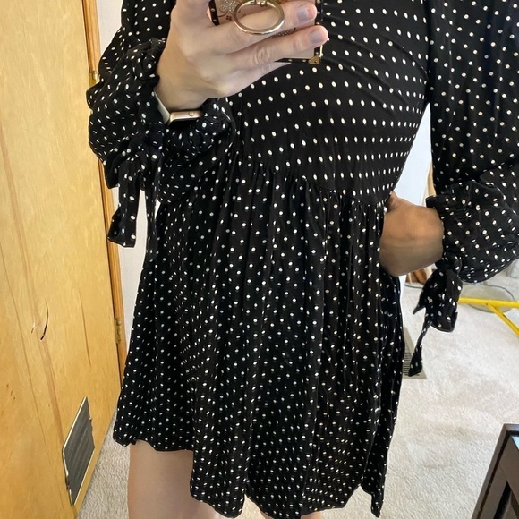 ASOS Design Black and White Polka Dot Tie Sleeve Babydoll Dress - Picture 7 of 13